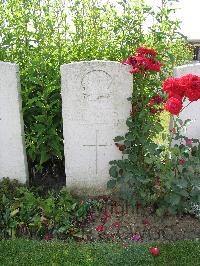 Dochy Farm New British Cemetery - McCoid, J R